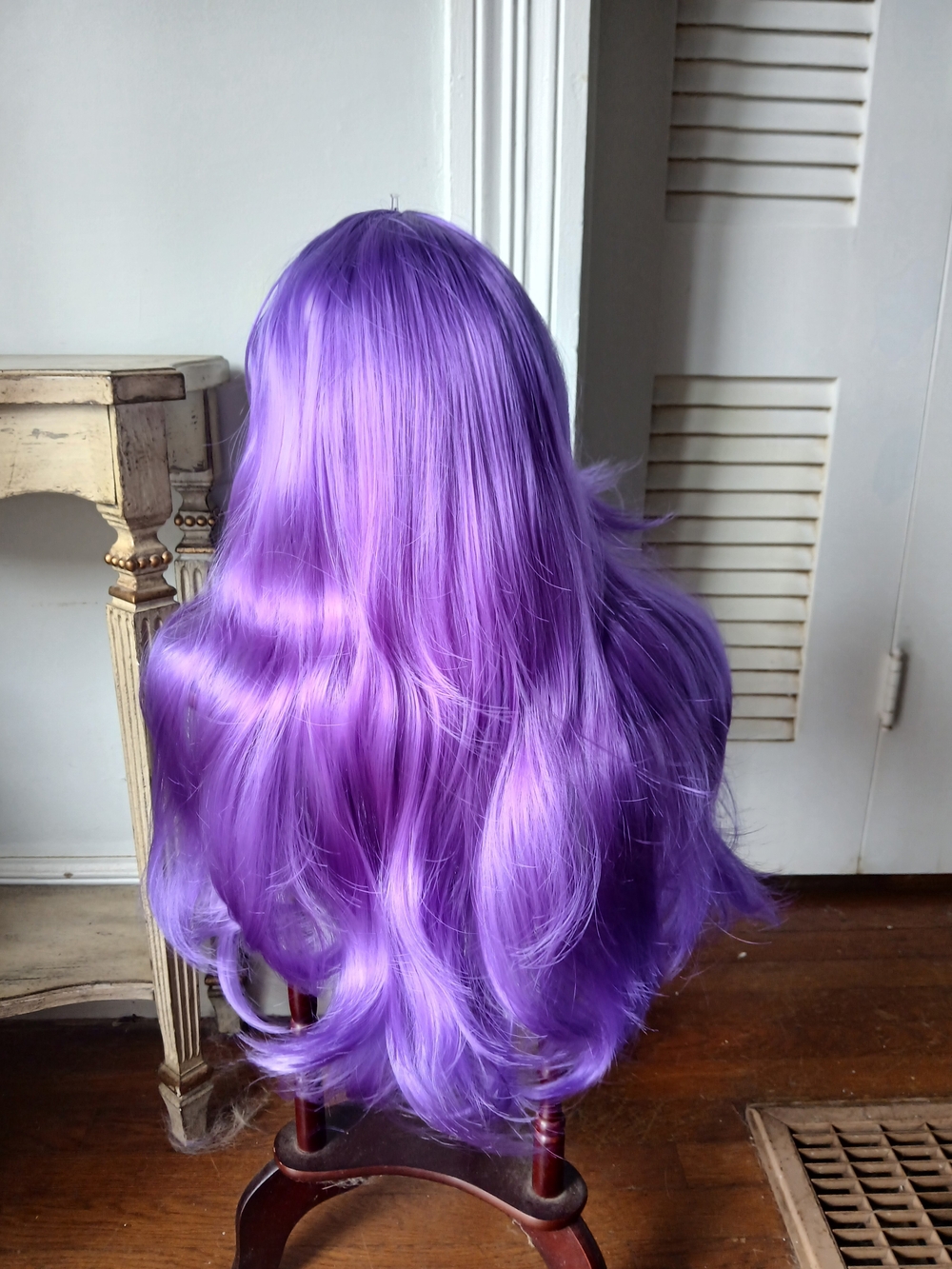 Long Wavy Purple Women’s Wig - Stylish Synthetic Hair